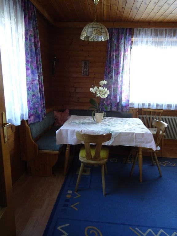 Ferienwohnung Traudl Singer Innsbruck Pokoj fotografie